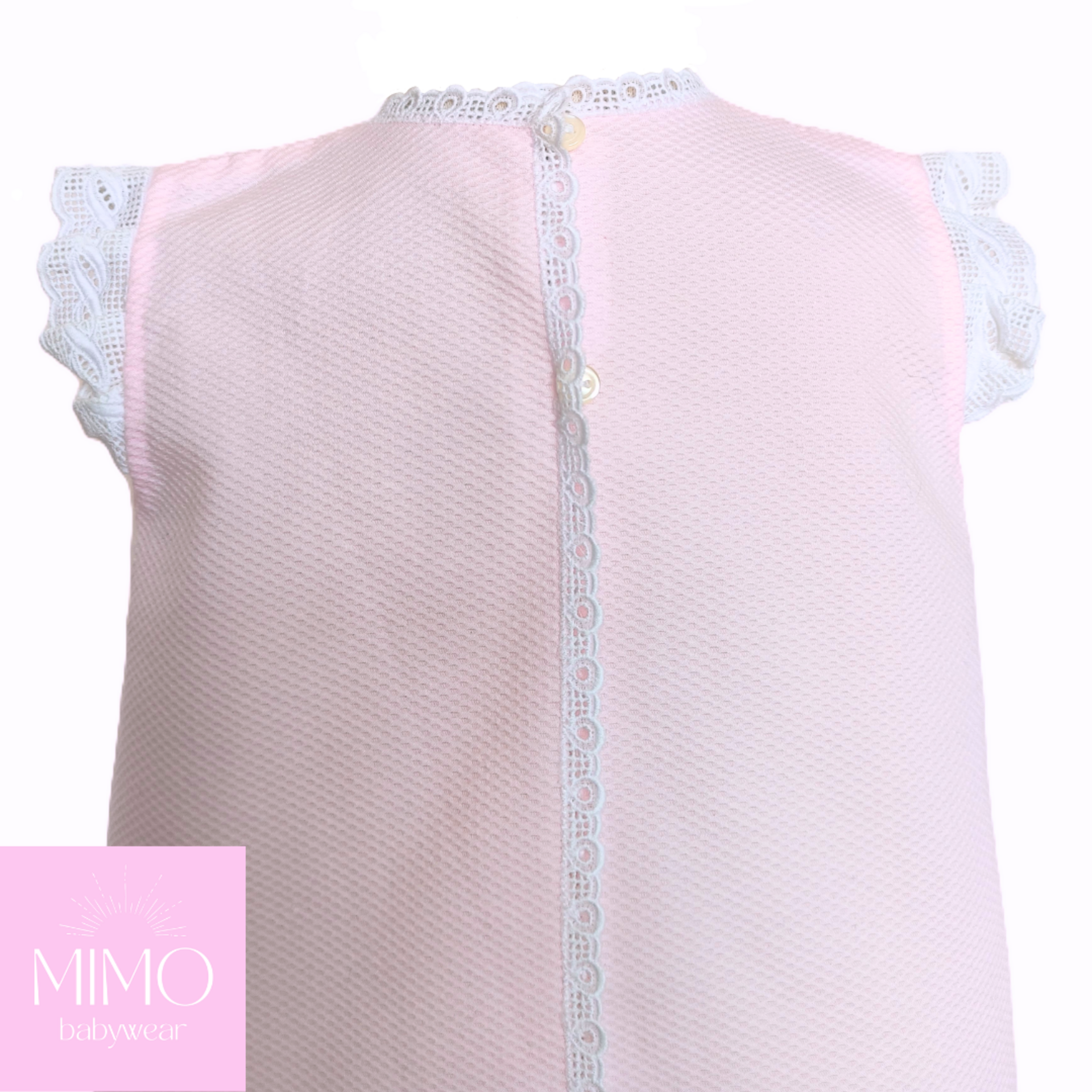 Faldón rosa (piqué con puntillas bordadas). - 6